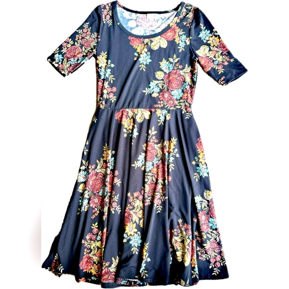 Nicole Floral Dress - Picture 1 of 2